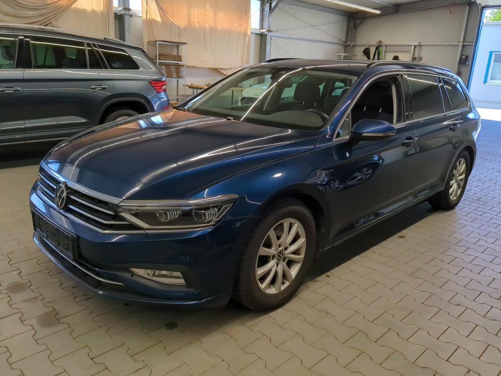 Volkswagen Passat VARIANT 1.5 TSI OPF DSG Business, 2020