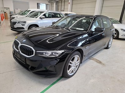BMW Series 3 320e A Xdrive Touring 120KW