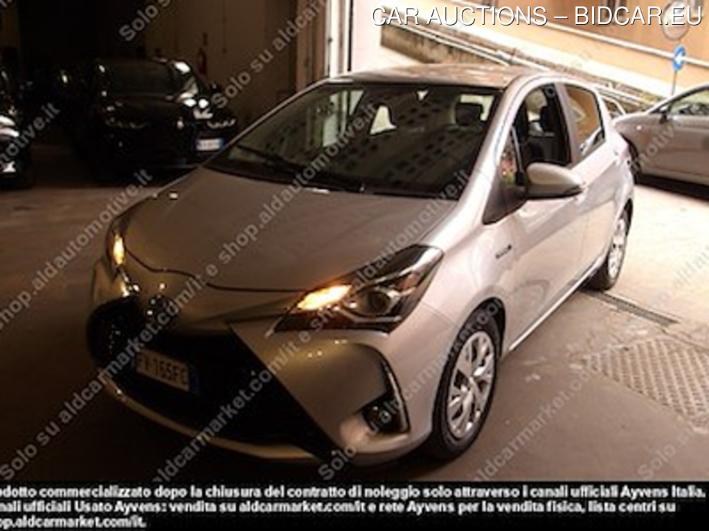 Toyota yaris 1.5 hybrid business hatchback -