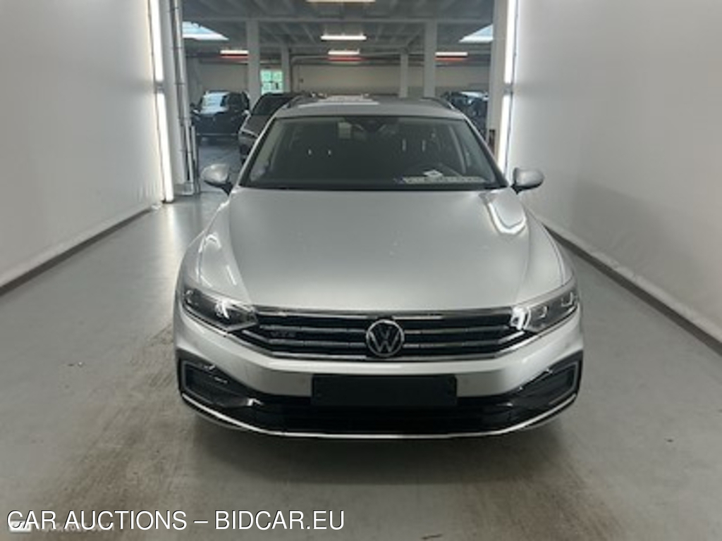 Volkswagen Passat 1.4 TSI MSQ VARIANT GTE BUSINESS