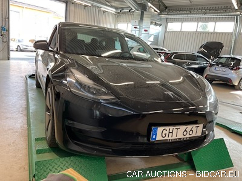 Tesla Model 3 Long Range AWD Drag