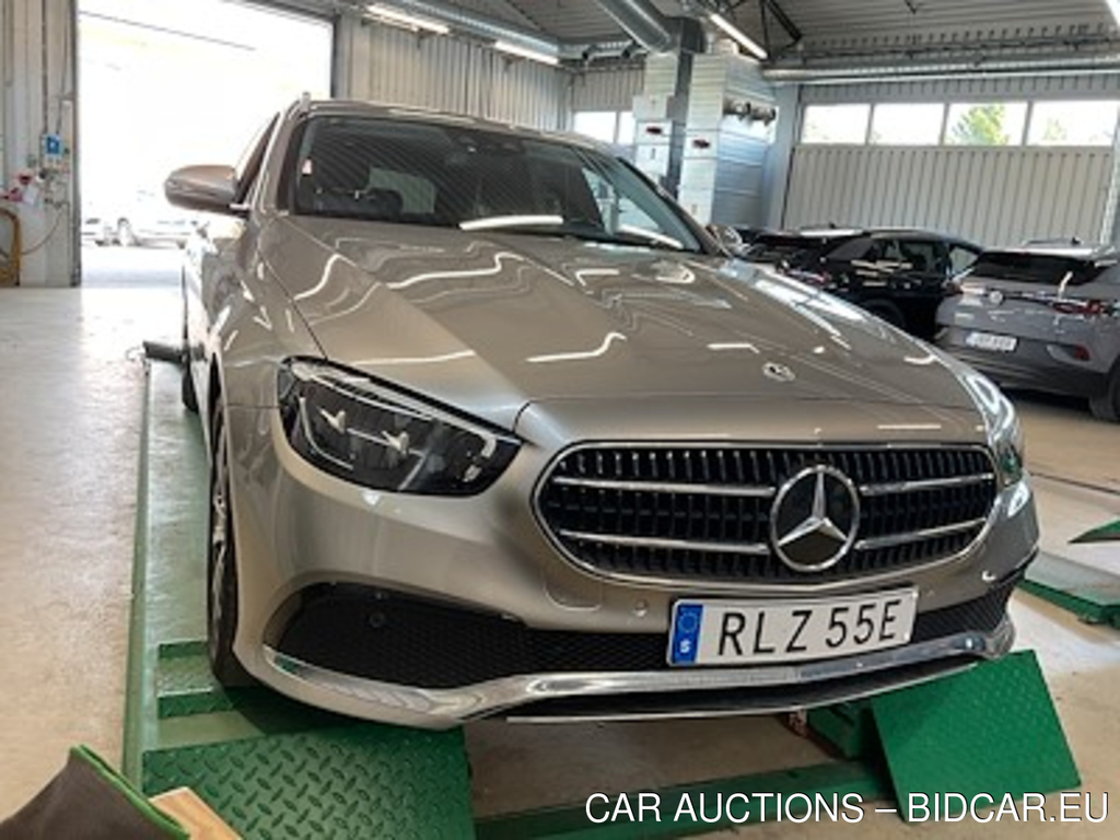 Mercedes-Benz E-Class 300 De Se Edition Drag HuD Varmare Widescreen