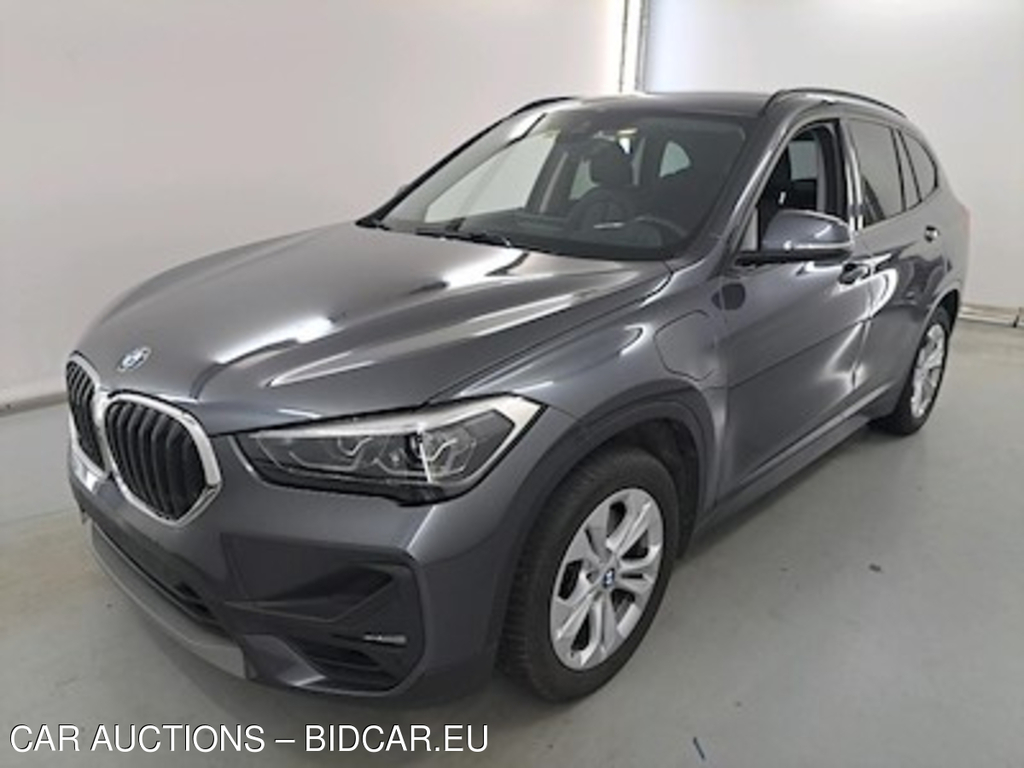 BMW X1 1.5 XDRIVE25E (162KW) Navigation system with Head-up display Mirror