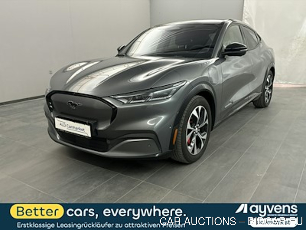 Ford Mustang mach-e AWD Geschlossen, 5-turig, Direktantrieb, 1-Gang