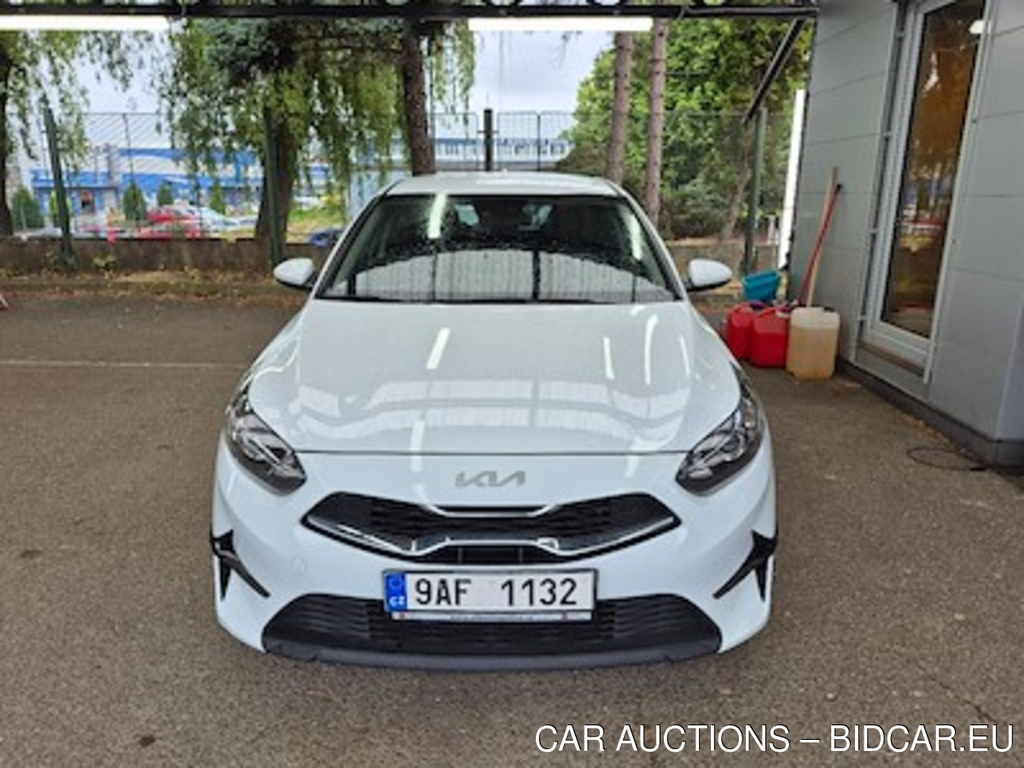 Kia Ceed 1.5 T-GDI 118kW Spin