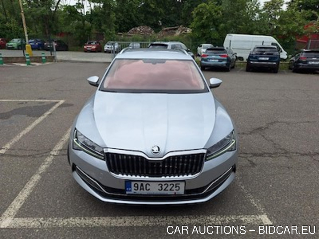 Skoda Superb 2.0 TDI 110kW Style Combi DSG