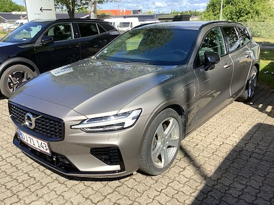 Volvo V60 2.0 T6 AWD R-DESIGN RECHARGE VBL AUTO UA!