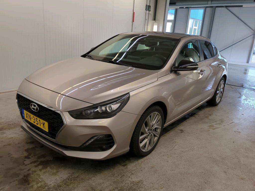 Hyundai i30 Fastback 1.0 T-GDi 88kW Premium NEDC, 2019