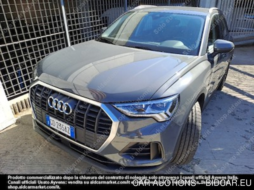 Audi Q3 40 tdi quattro S -