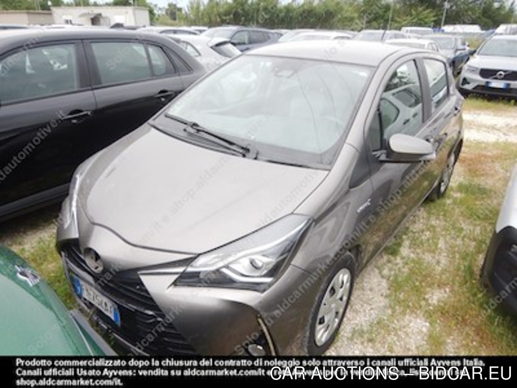 Toyota yaris 1.5 hybrid business hatchback -
