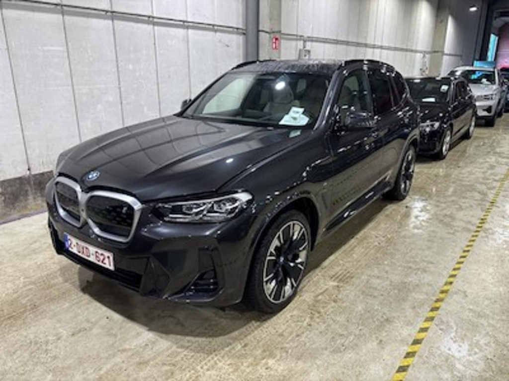 BMW IX3 80KWH AUTO