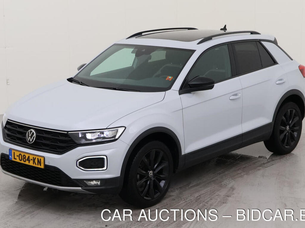 Volkswagen T-roc 1.5 TSI 150PK SPORT ADVANCE EXECUTIVE TREKHAAK, 2021