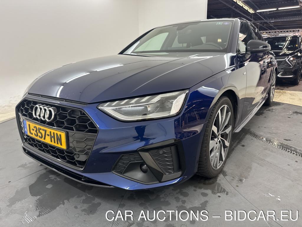 Audi A4 Limousine 35 TFSI S ED. COMP., 2021