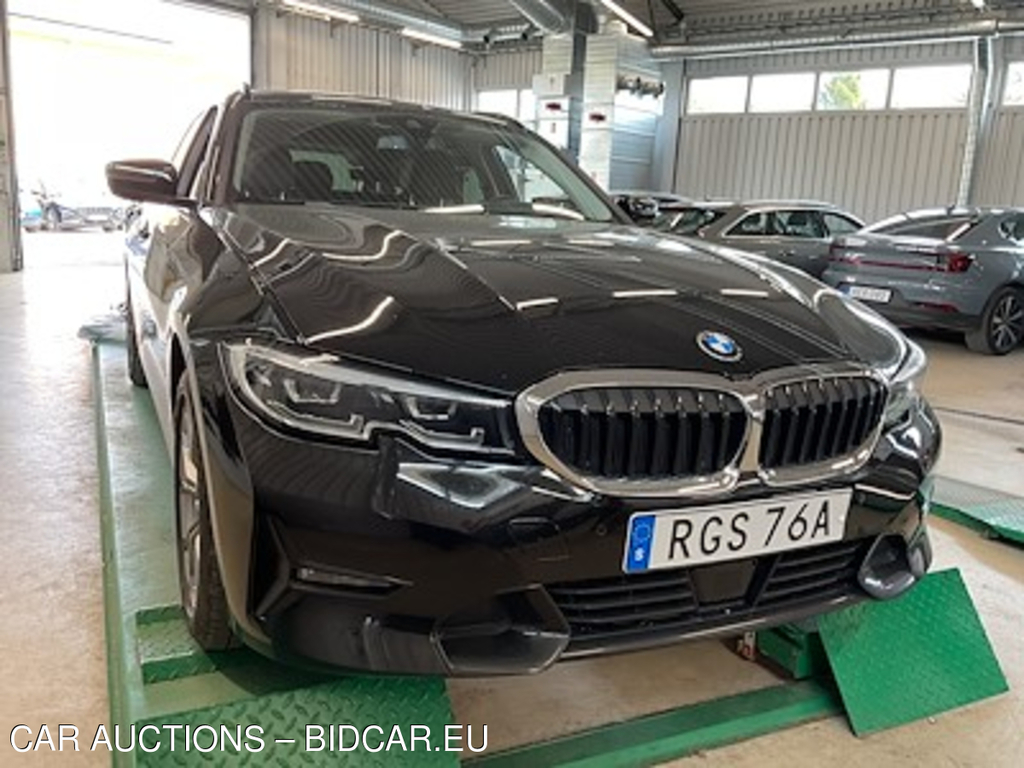 BMW 3-serie 330e xDrive Touring Sport Line HiFi