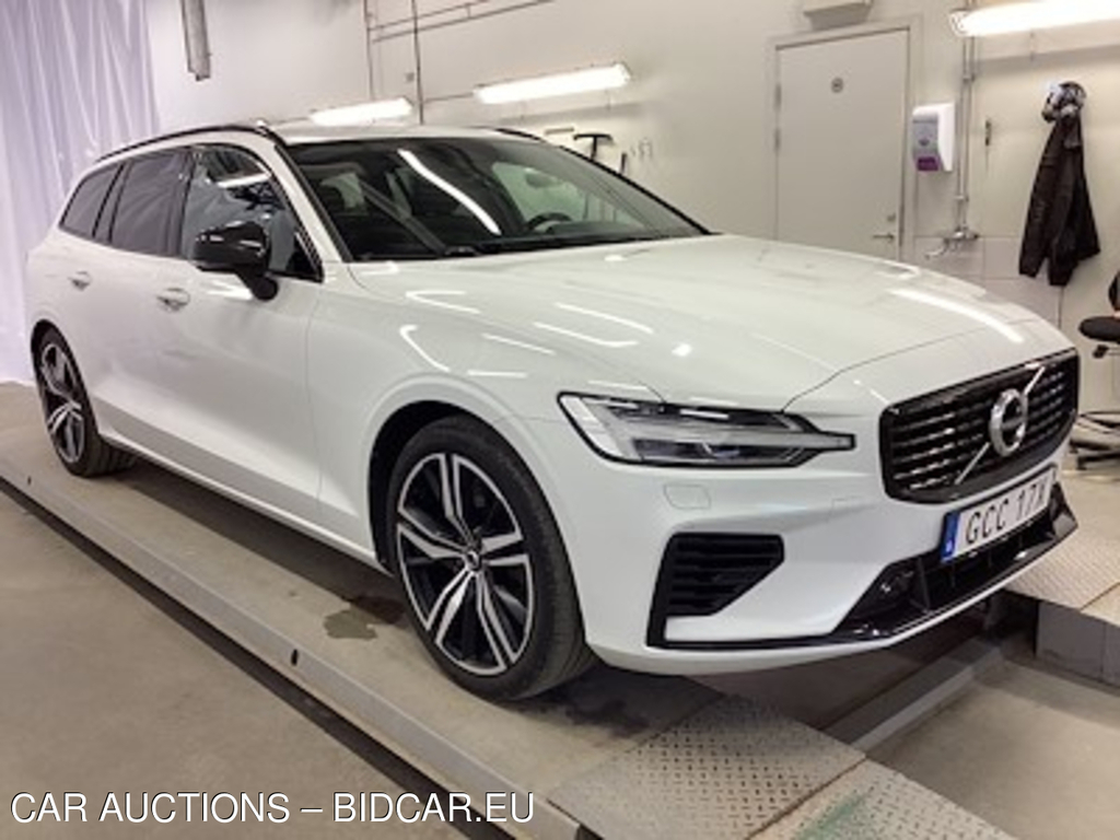 Volvo V60 T6 Recharge AWD 350HK R-Design Ljus Navi Pro Kamera Drag