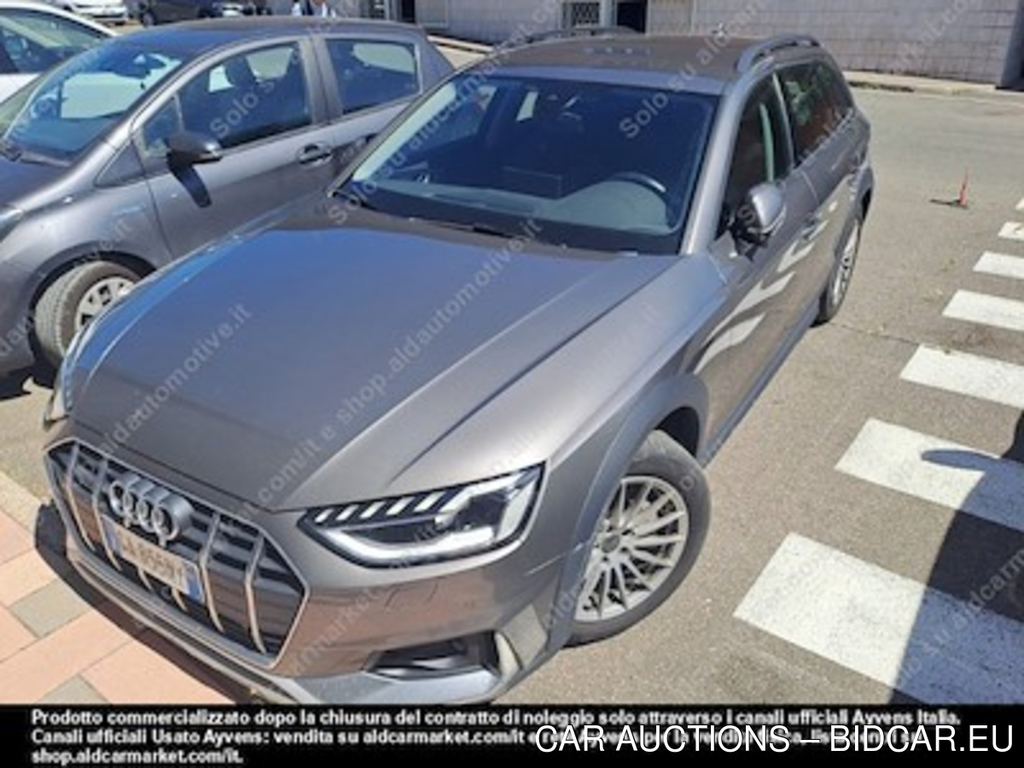 Audi A4 allroad quat 2.0 40 -