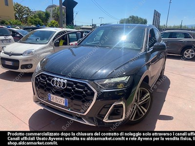 Audi Q5 40 tdi S line -