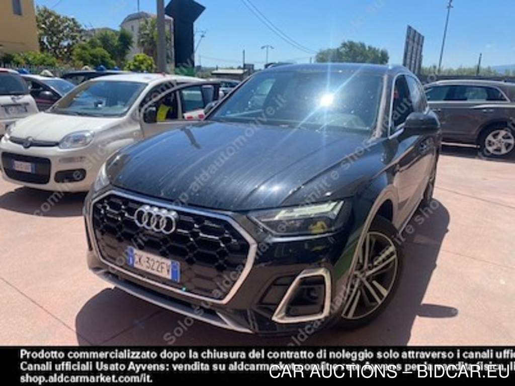 Audi Q5 40 tdi S line -