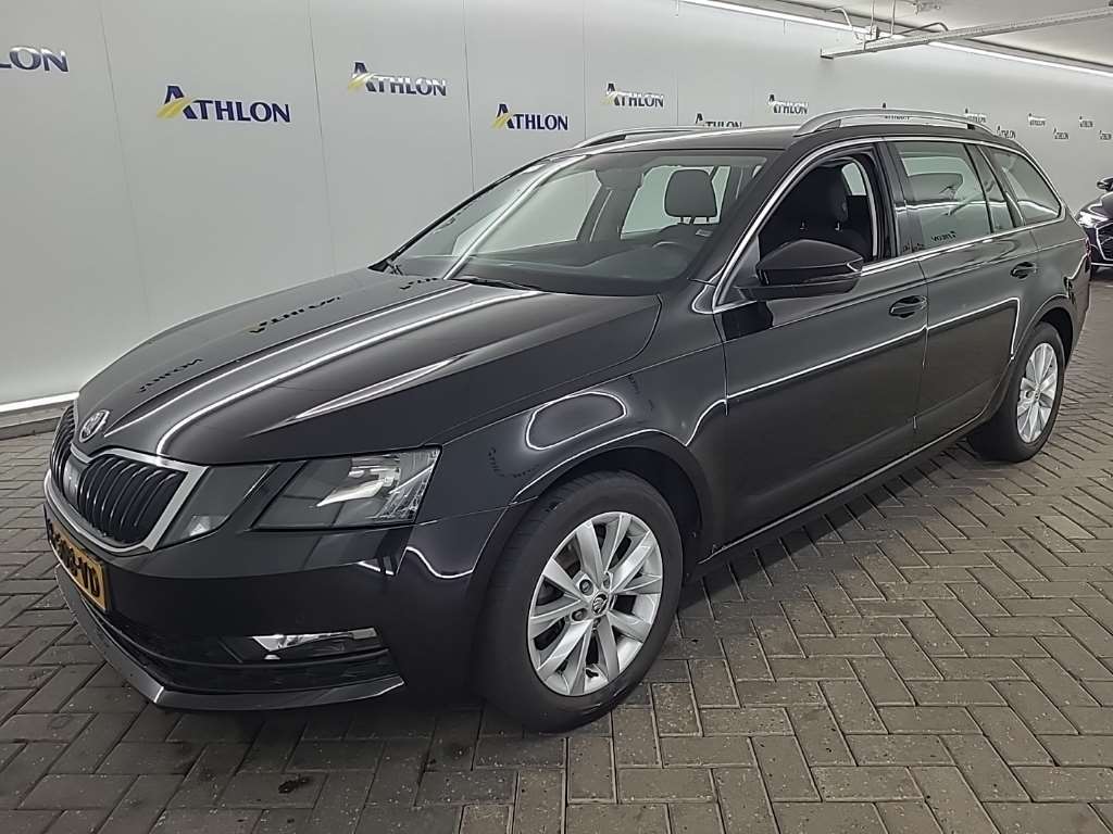Skoda Octavia combi 1.5 TSI GREENTECH BUSINESS EDITION DSG 5D 110KW, 2020