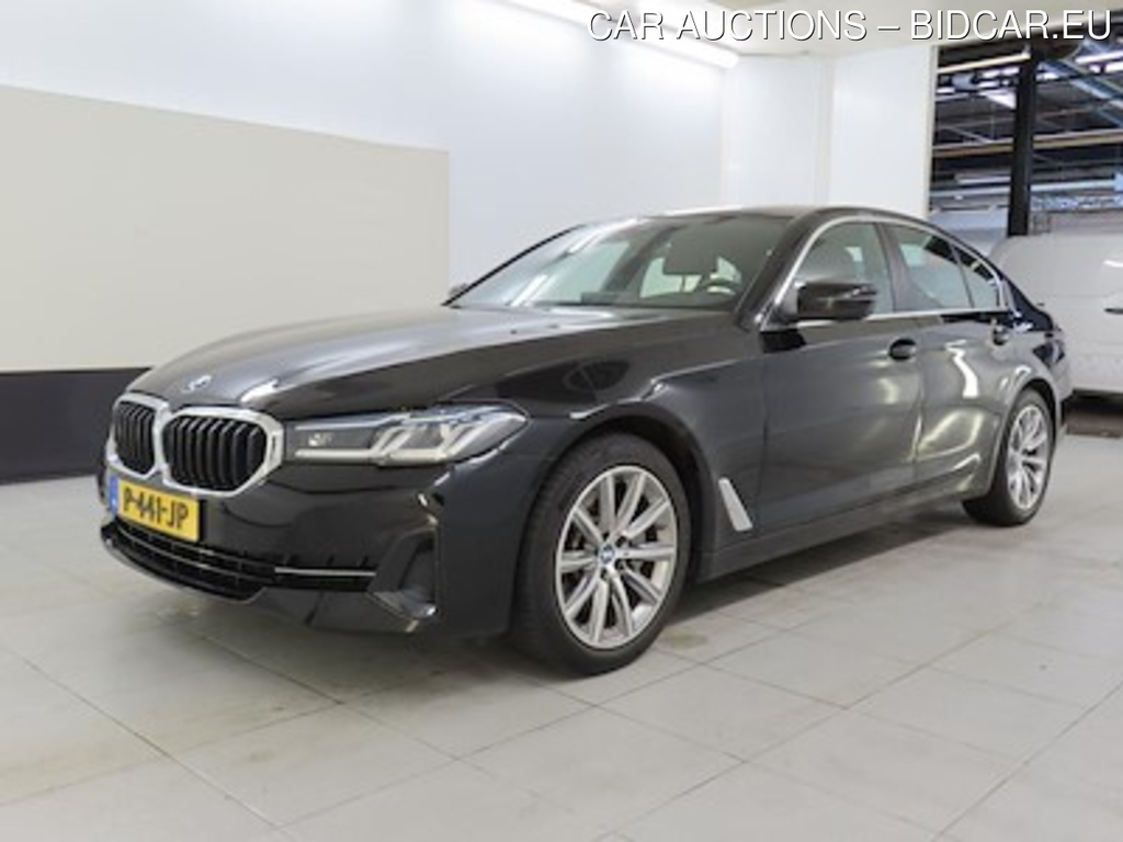BMW 5 serie sedan 530iA Business Edition Plus 4d