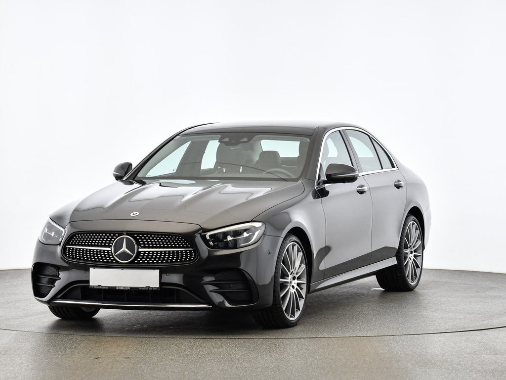 Mercedes-Benz E 220 d 4Matic Aut. AMG / Avantgarde Line, 2022