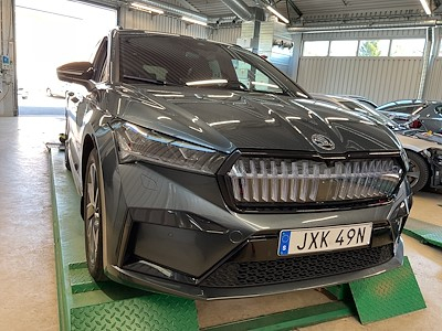 Skoda Enyaq iV80 Sportline Panorama Kamera Drag Skinn/Alcantara Navi