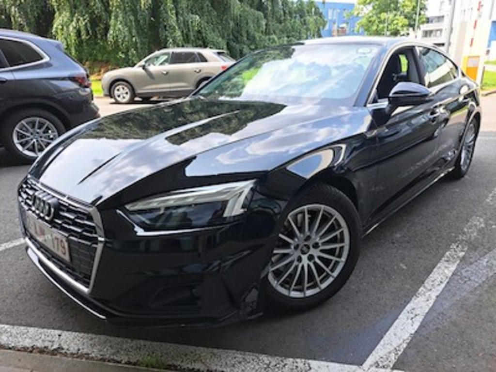 Audi A5 sportback 2.0 30 TDI S TRONIC BUS. ED. Business Plus Utility tyres