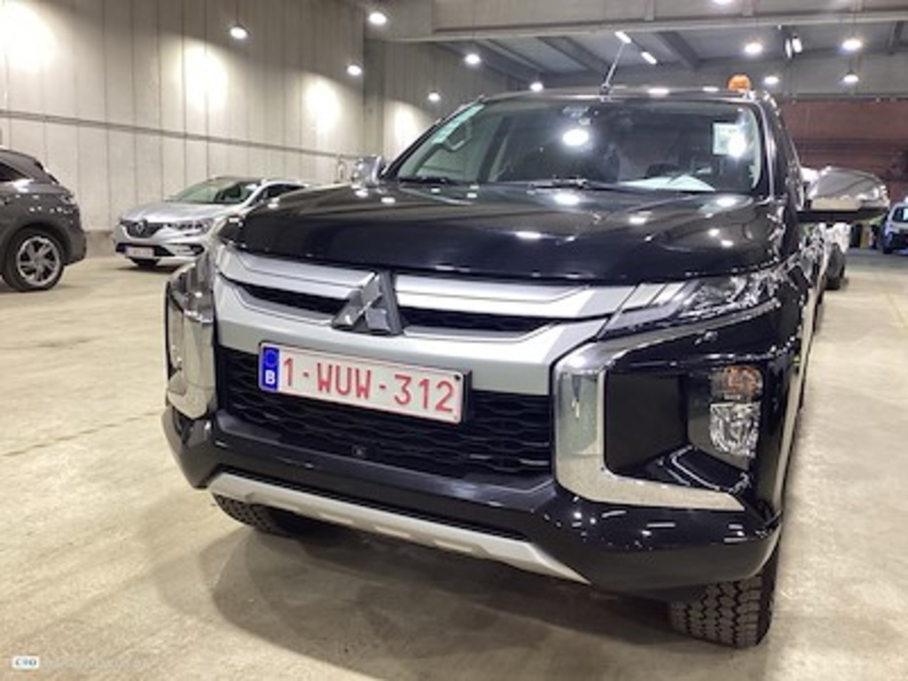 Mitsubishi L 200 double cab - 2016 2.4 DI-D 4WD Instyle (EU6)
