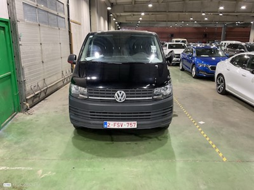 Volkswagen Transporter 1400 fou lwb dsl - 2.0 TDi SCR BMT STOCK