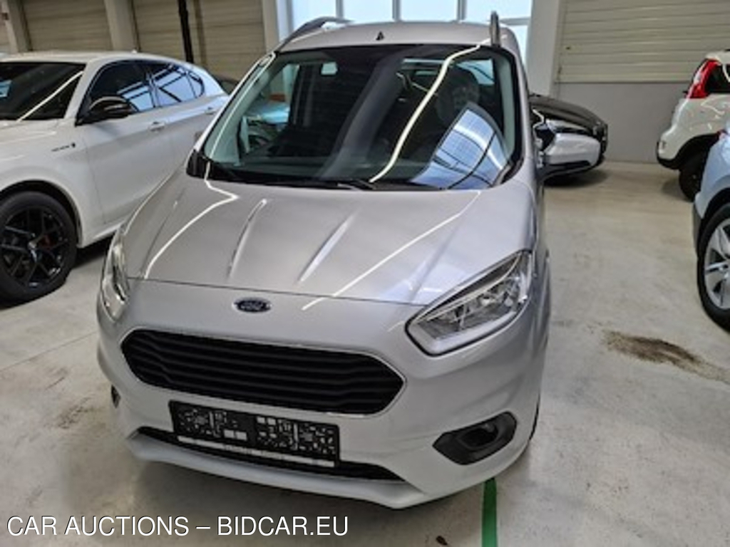 Ford Tourneo courier 1,5 TDCi Titanium 74KW