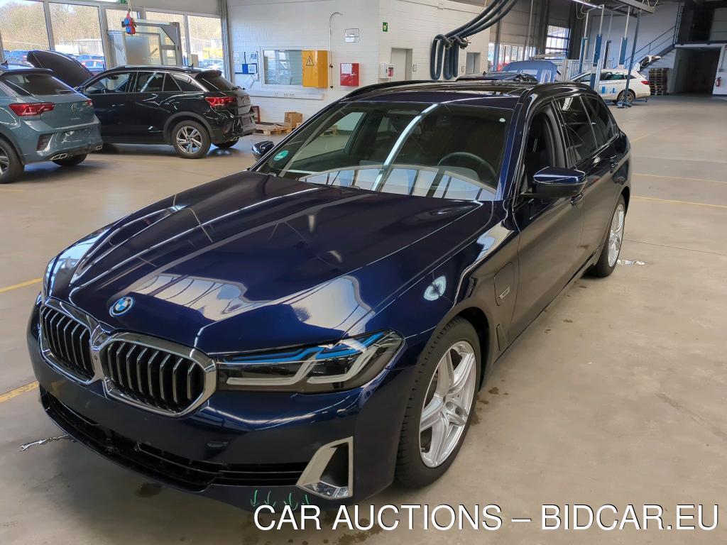BMW 530e TOURING AUT. Luxury Line, 2021