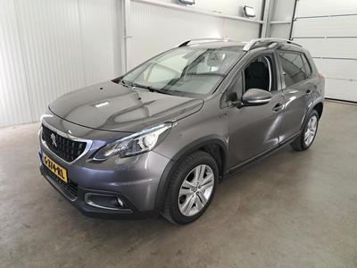 Peugeot 2008 1.2 PURET. SIGNATURE, 2019