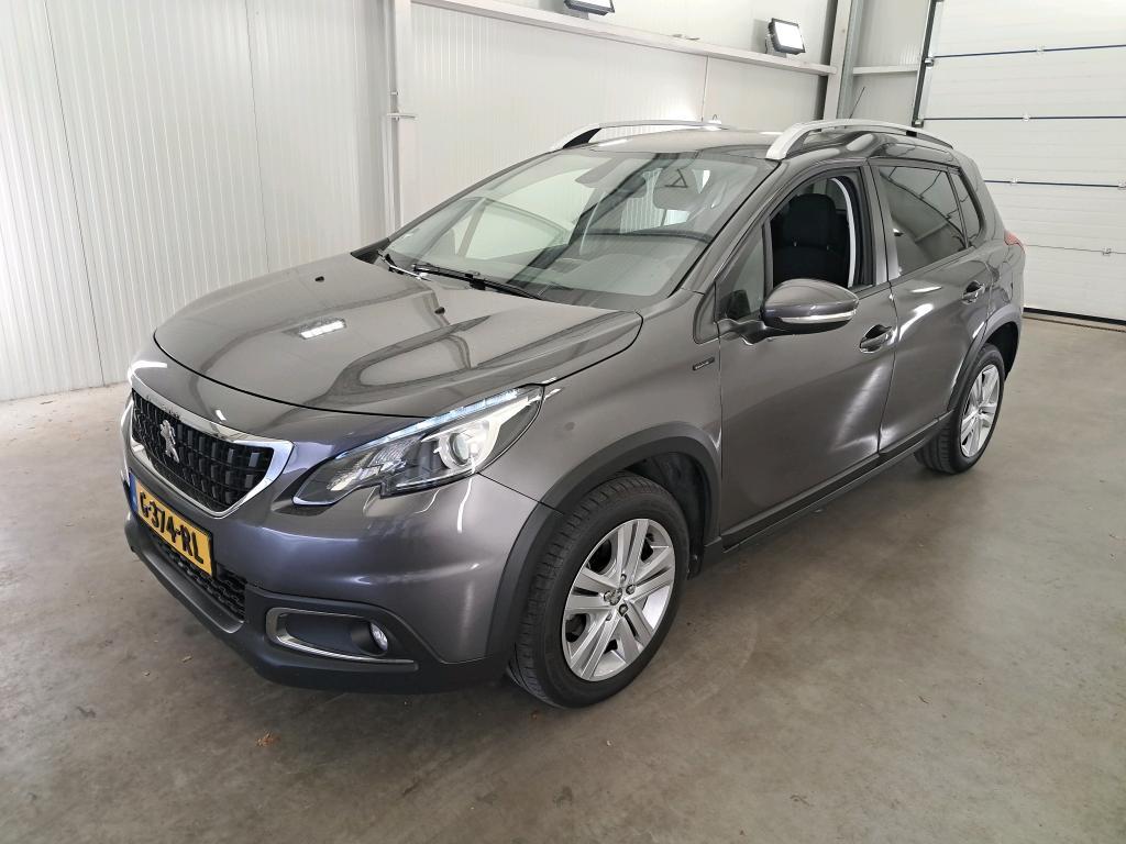 Peugeot 2008 1.2 PURET. SIGNATURE, 2019