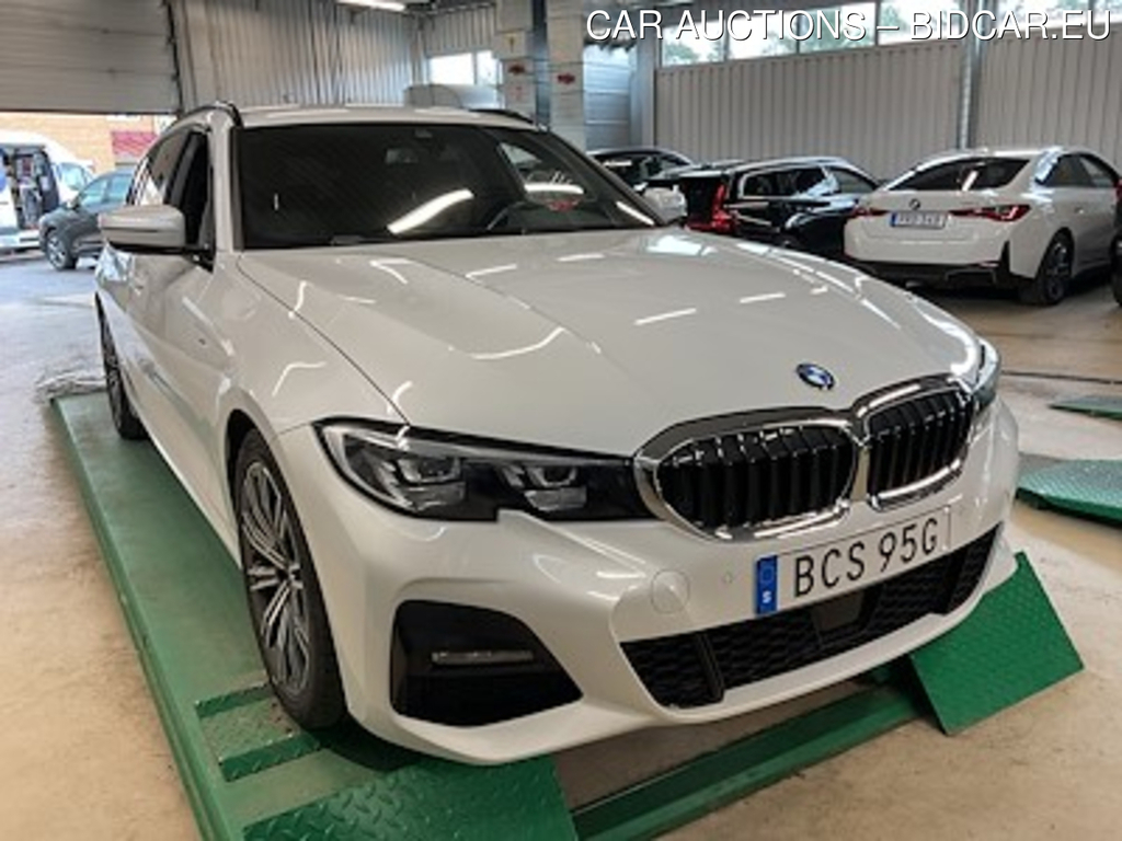 BMW Series 3 320d xDrive Touring M Sport Drag Rattvarme HiFi