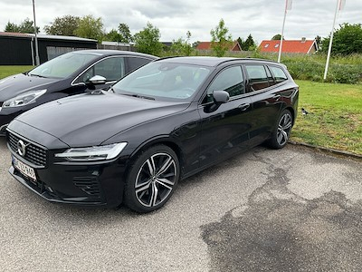 Volvo V60 2.0 T6 AWD R-DESIGN RECHARGE VBL AUTO UA!