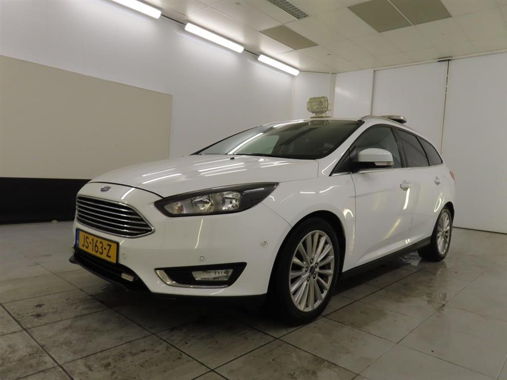 Ford Focus wagon *SIGNAL LIGHTS MOUNTED* 1.5 TITANIUM, 2016