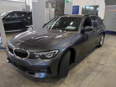 BMW 318D TOURING AUT. Sport Line, 2021