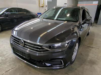Volkswagen Passat VARIANT 1.4 TSI PLUG-IN-HYBRID DSG GTE, 2021