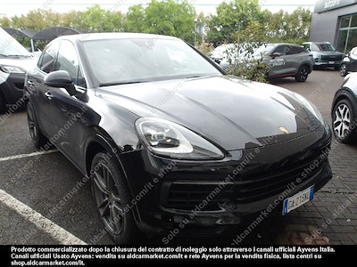 Porsche cayenne coupe 3.0 V6 sport -