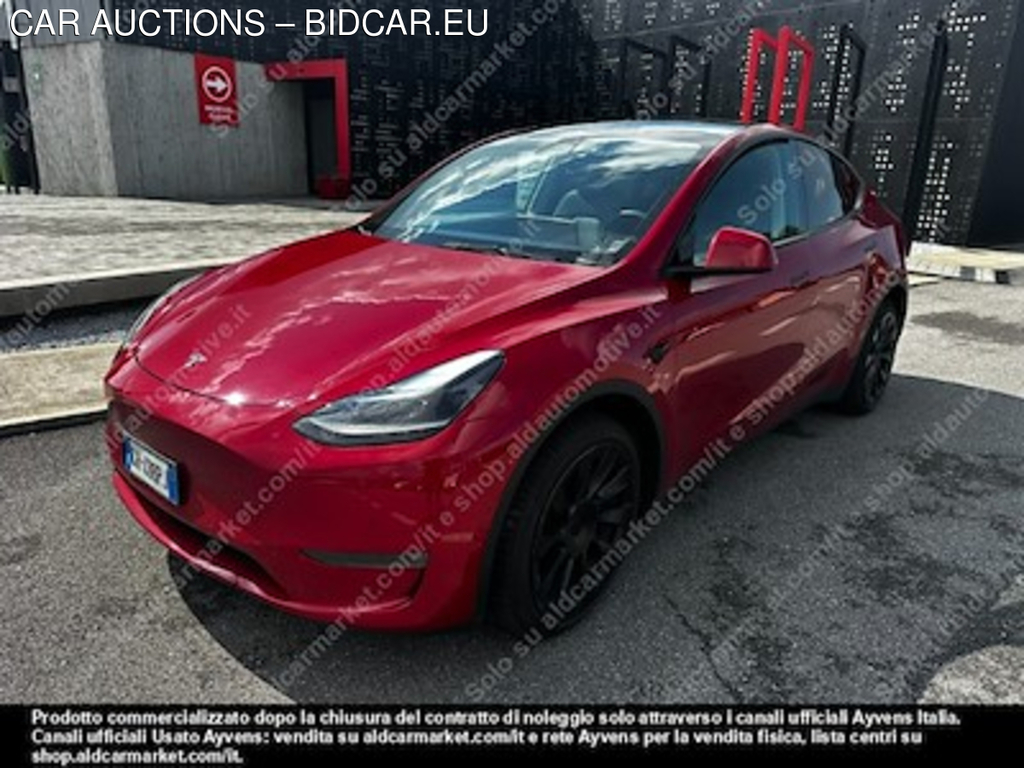 Tesla model Y 75 kwh dual -