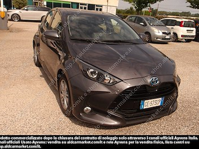Toyota yaris PC PT hybrid business -