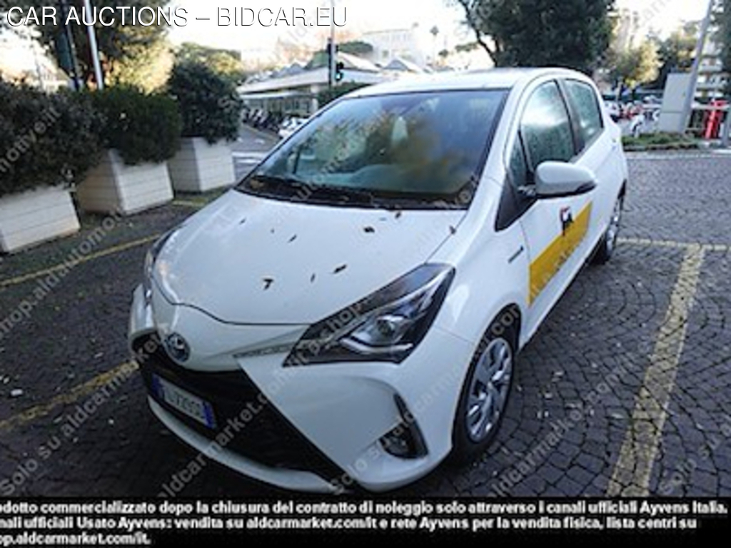 Toyota yaris 1.5 hybrid active hatchback -