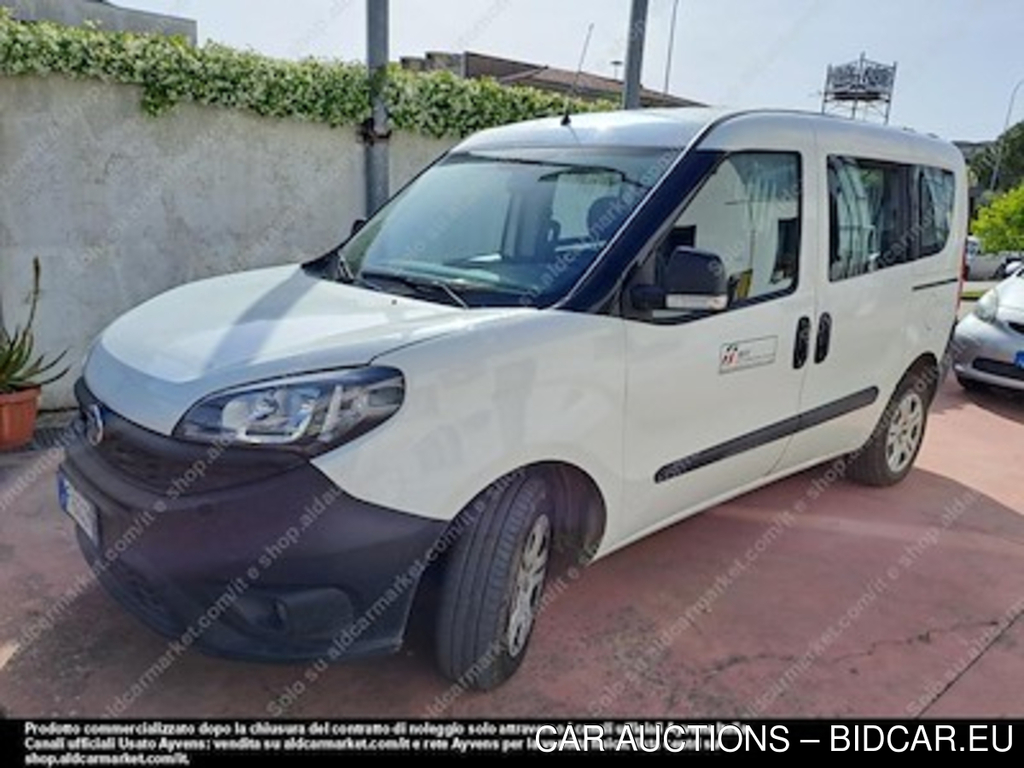 Fiat doblo cargo combi 1.3 mijet -