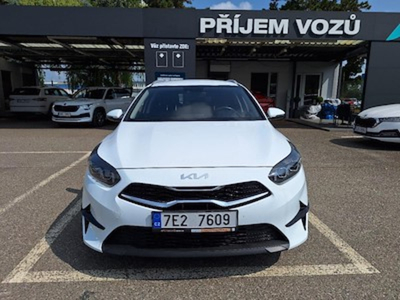 Kia Ceed 1.5 T-GDI 118kW Top SW DCT