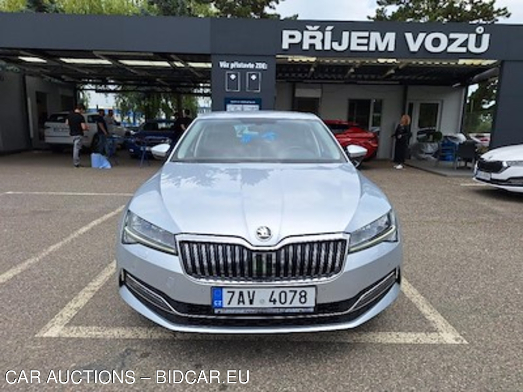 Skoda Superb 2.0 TDI 140kW Style DSG