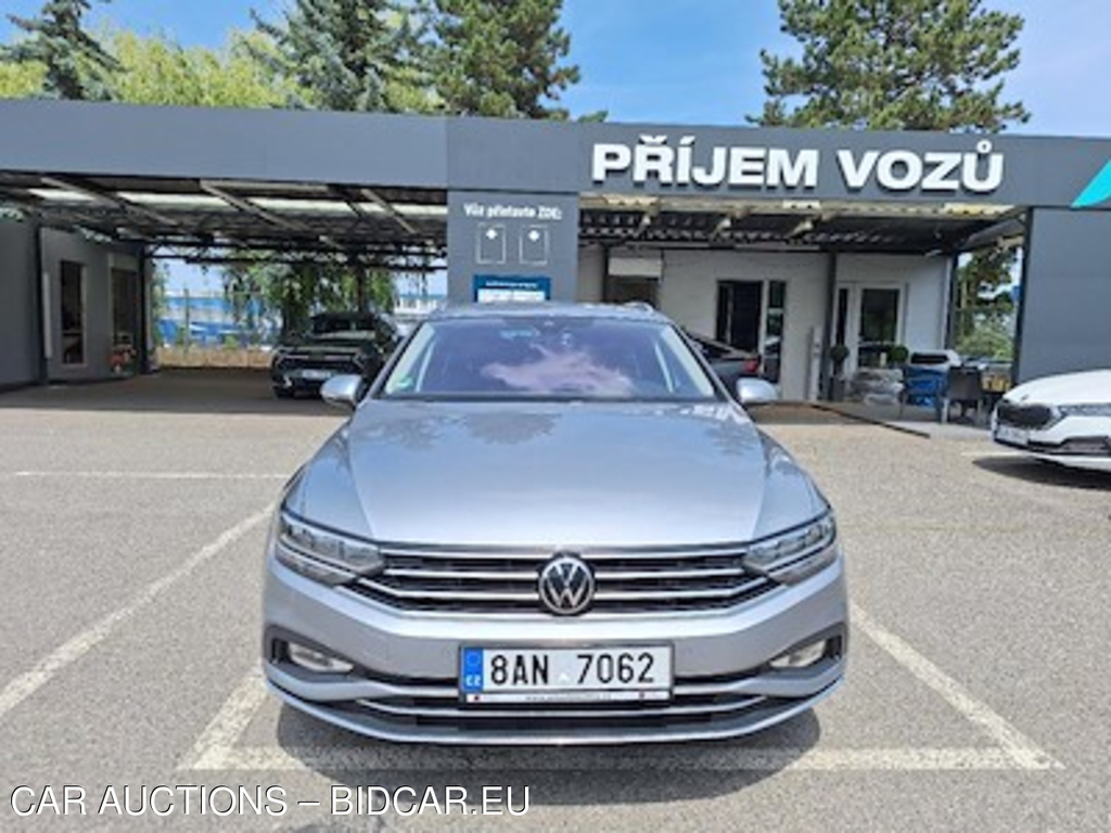Volkswagen Passat 2.0 TDI 110kW BMT DSG Elegance Variant