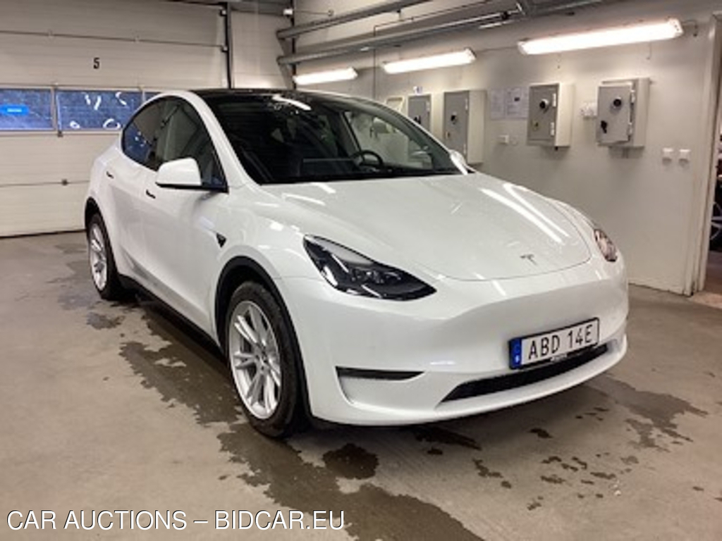 Tesla Model Y Long Range AWD