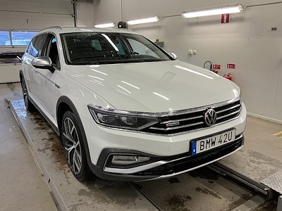 Volkswagen Passat Alltrack 2.0 TDI 4Motion 200HK Executive Drag Paket Cockpit Varmare Navi