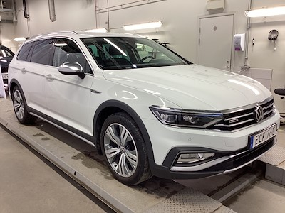 Volkswagen Passat Alltrack 2.0 TDI 4Motion 200HK Executive Drag Paket Cockpit Varmare Navi
