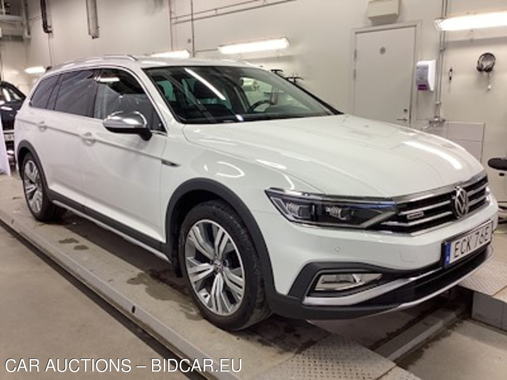 Volkswagen Passat Alltrack 2.0 TDI 4Motion 200HK Executive Drag Paket Cockpit Varmare Navi
